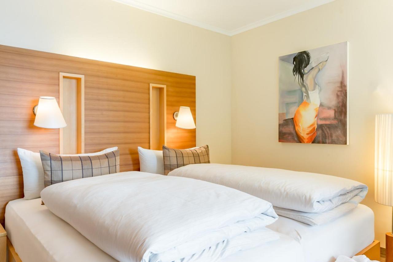 Hotel Andy 4 Sterne Superior Йерценс Экстерьер фото