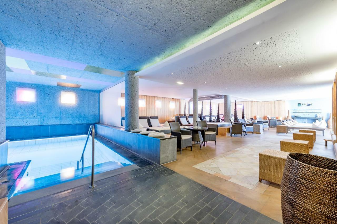Hotel Andy 4 Sterne Superior Йерценс Экстерьер фото