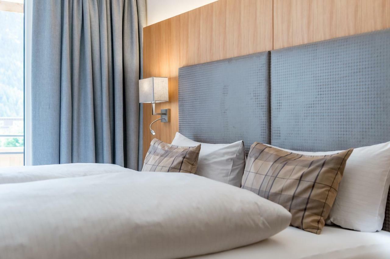 Hotel Andy 4 Sterne Superior Йерценс Экстерьер фото